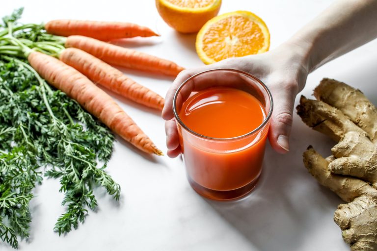 Carrot Juice: Refreshing and Nutritious Beverage for Wellness