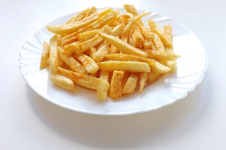 Delicious Homemade French Fries – Crispy, Golden, and Made with Love!